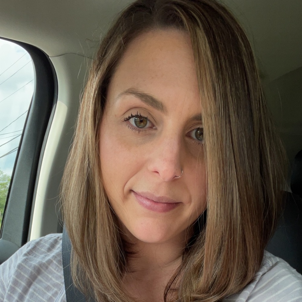 Meet your Posher, Alexandrea